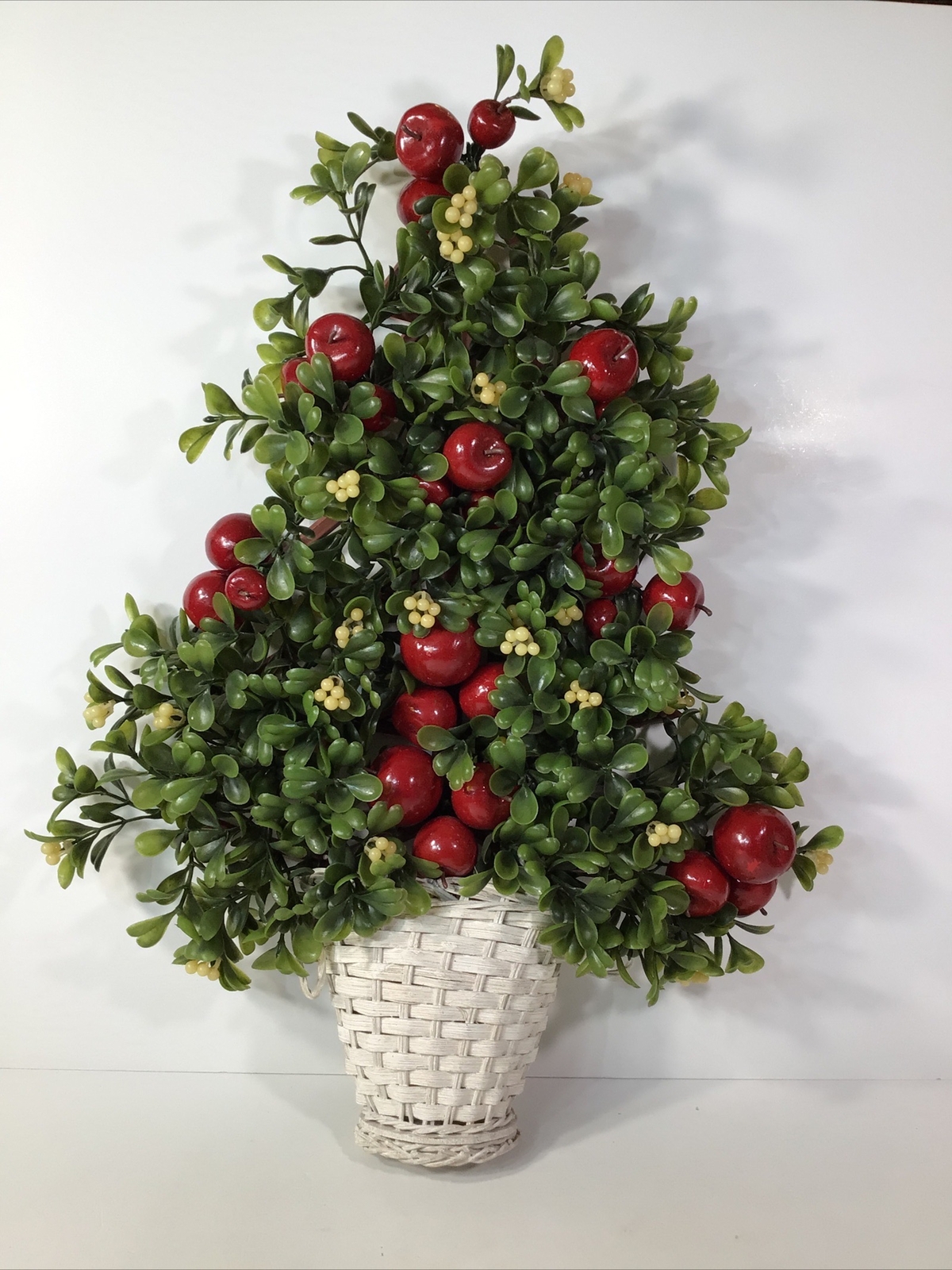 Vintage~MCM~ Green Boxwood Style Tree With Red Apples Wall Hanging Decor ~21”