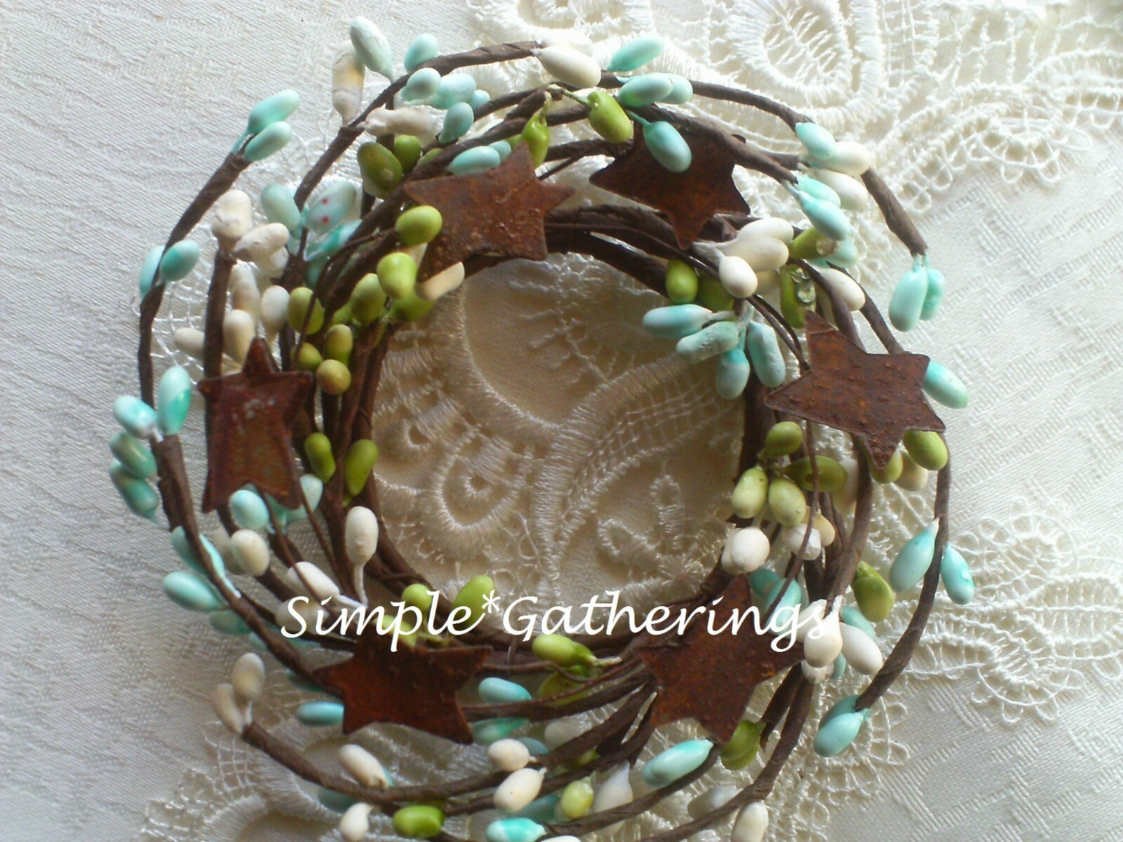 NEW PIP BERRY CANDLE RING 2 PCS WHITE GREEN BLUE 2″ w/ Rusty Stars Cottage Farm