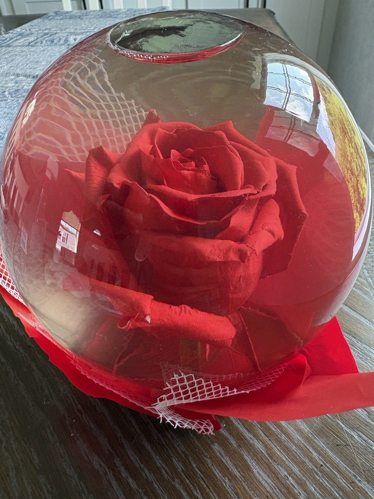 Vintage Forever Red Rose In Glass Ball Clear Water Dome Globe Large 6.5″