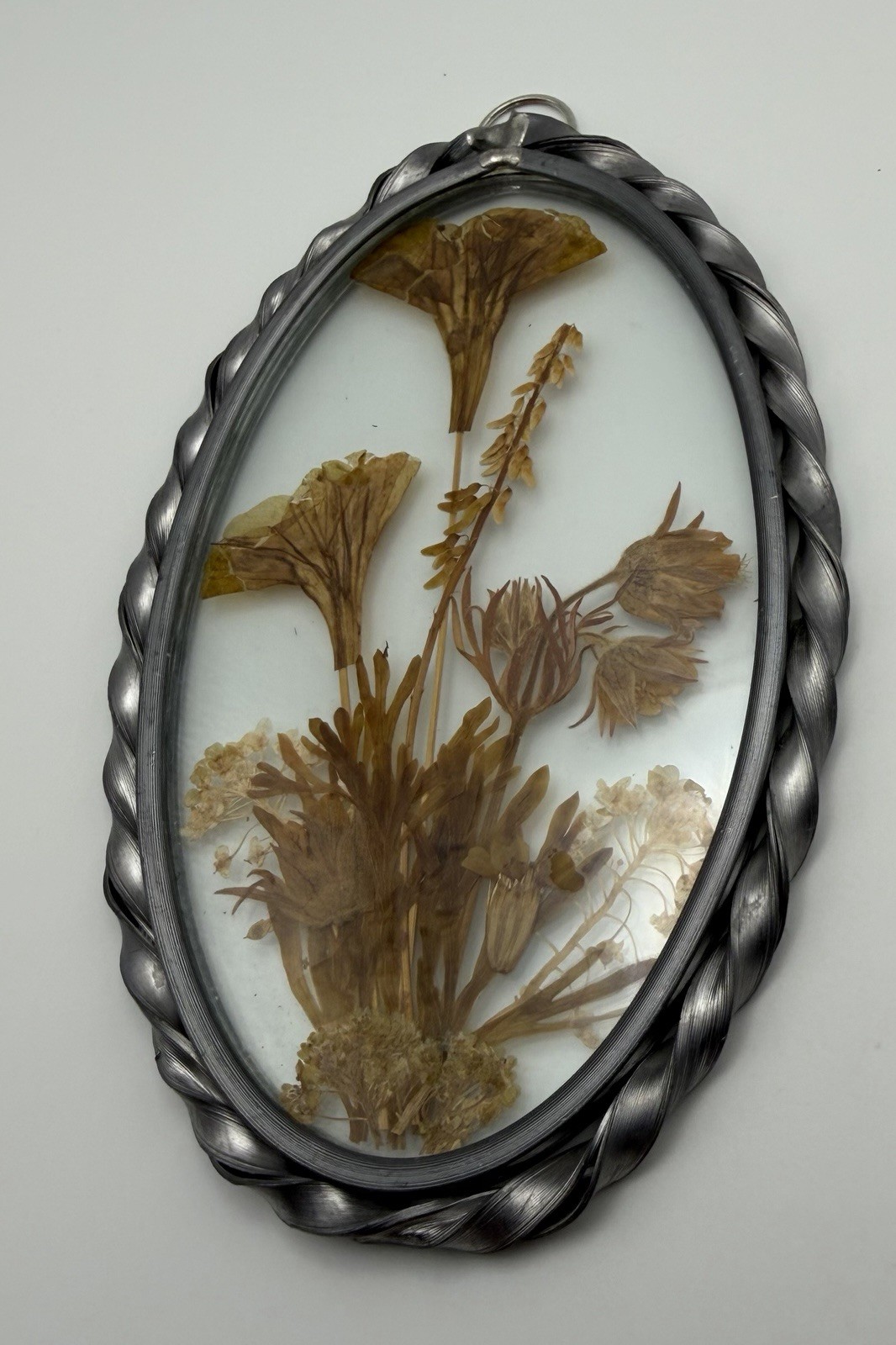 Vintage suncatcher | set of 2 pressed flower arrangements in pewter frames