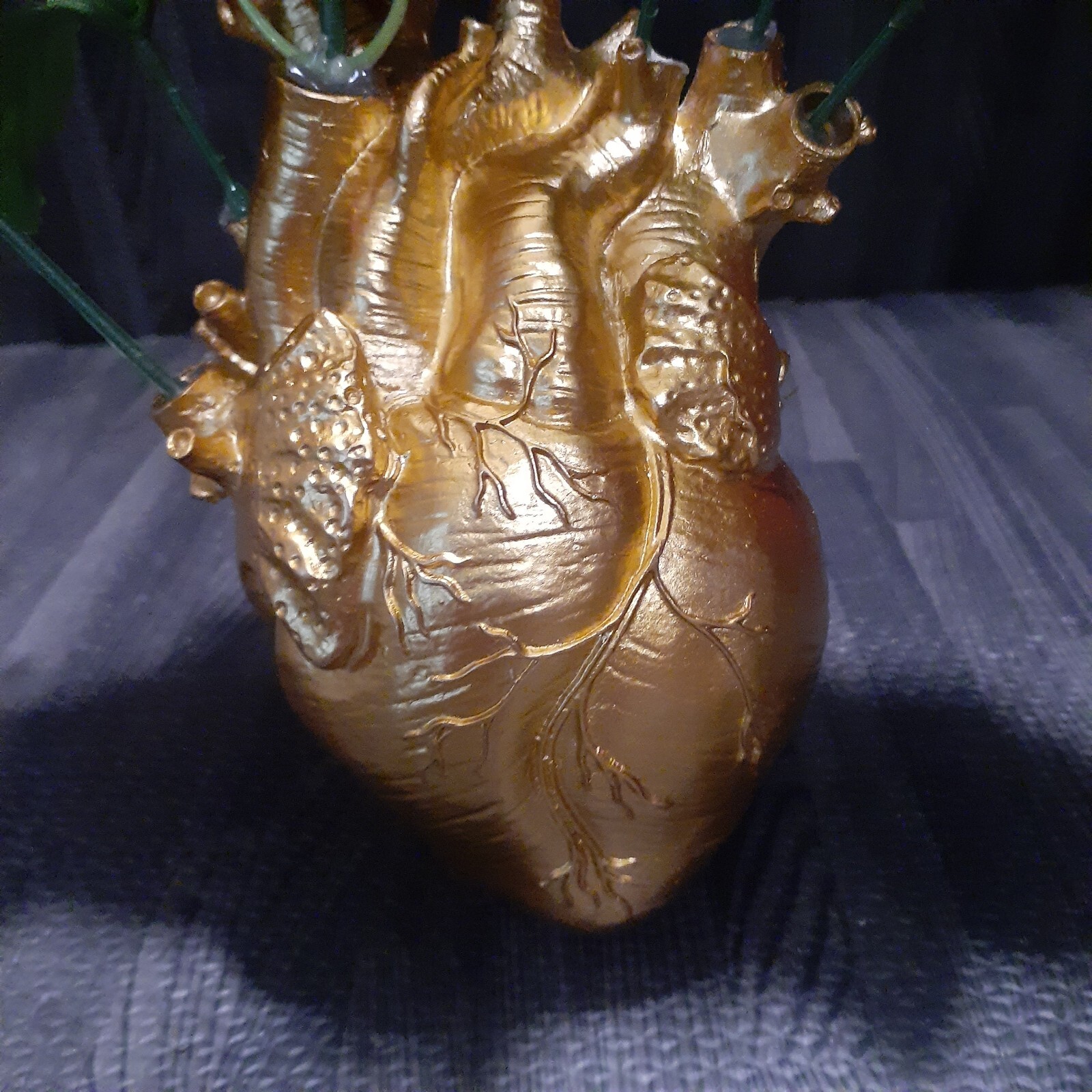 Goldtone Human Heart Faux Rose Display. Creepy Romantic Gift Halloween