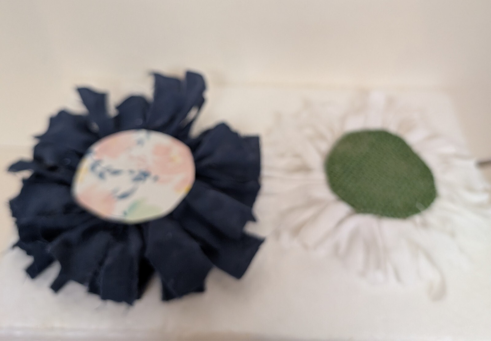 2 Primitive Rustic Handmade Farmhouse rag 5.5″ and 6″ fabric flowers new