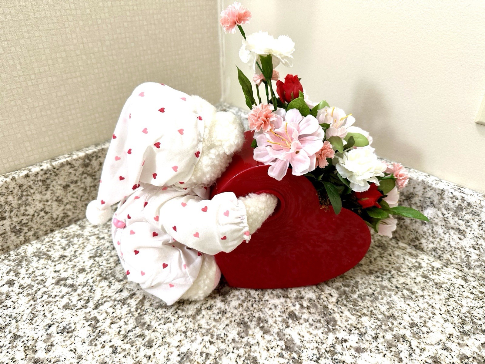 New Stunning Plush Bear In Pj With Satin Flower Arrangement In Red Heart Vase