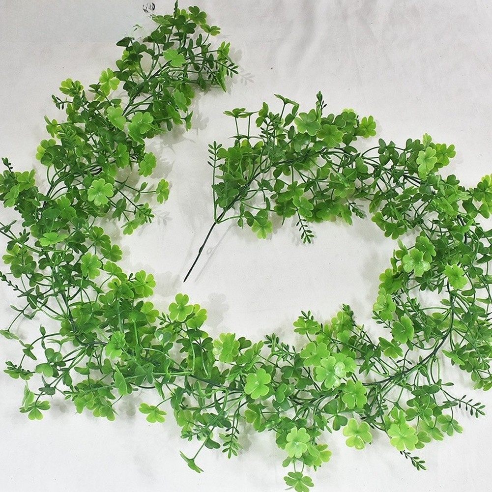 180cm Clover Wreath Green Artificial Rattan Shamrock Decor for Home Event