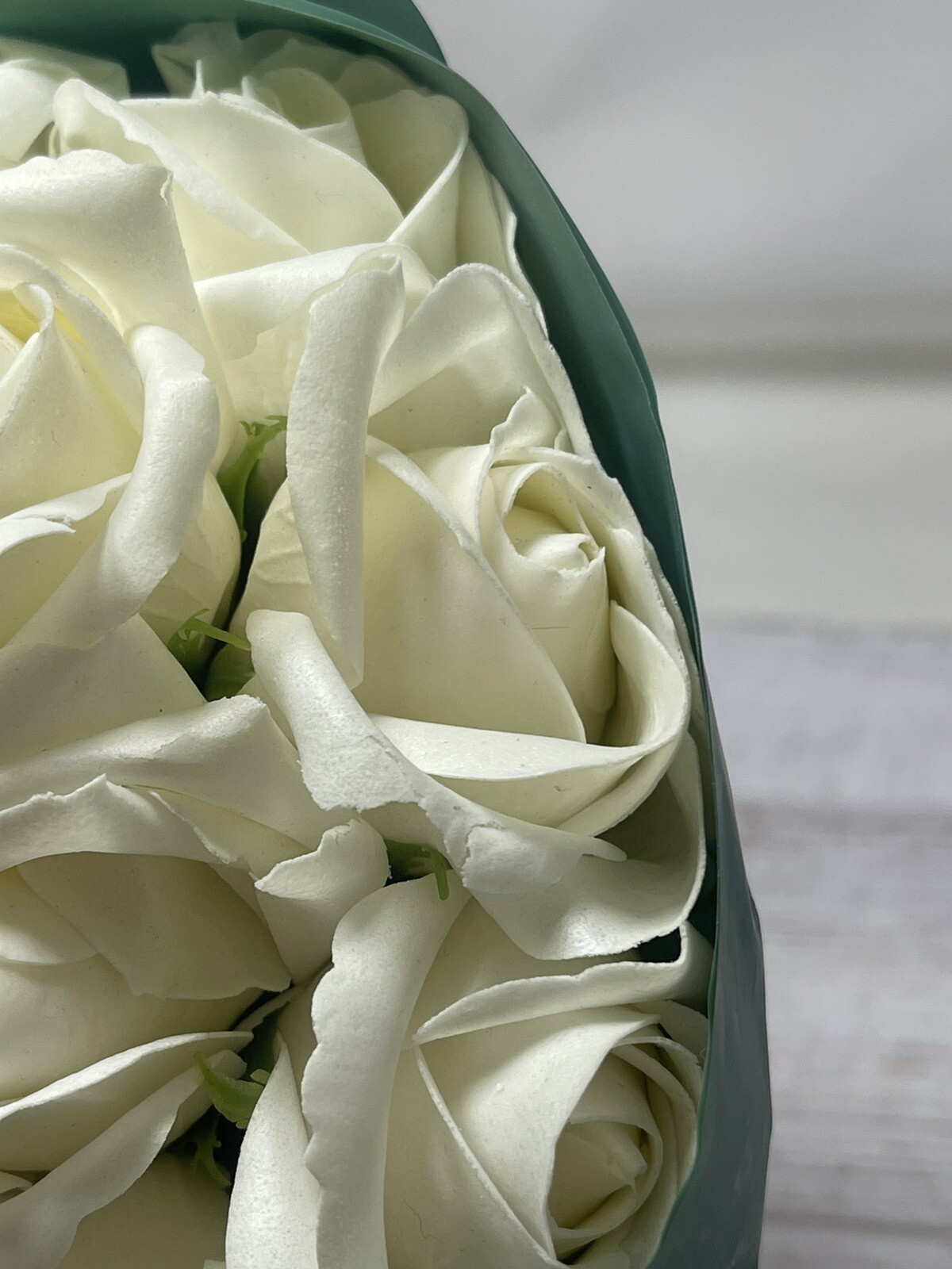 Artificial Whit Roses Flowers Bouquet of 11 White Roses Faux Roses Deco Nice