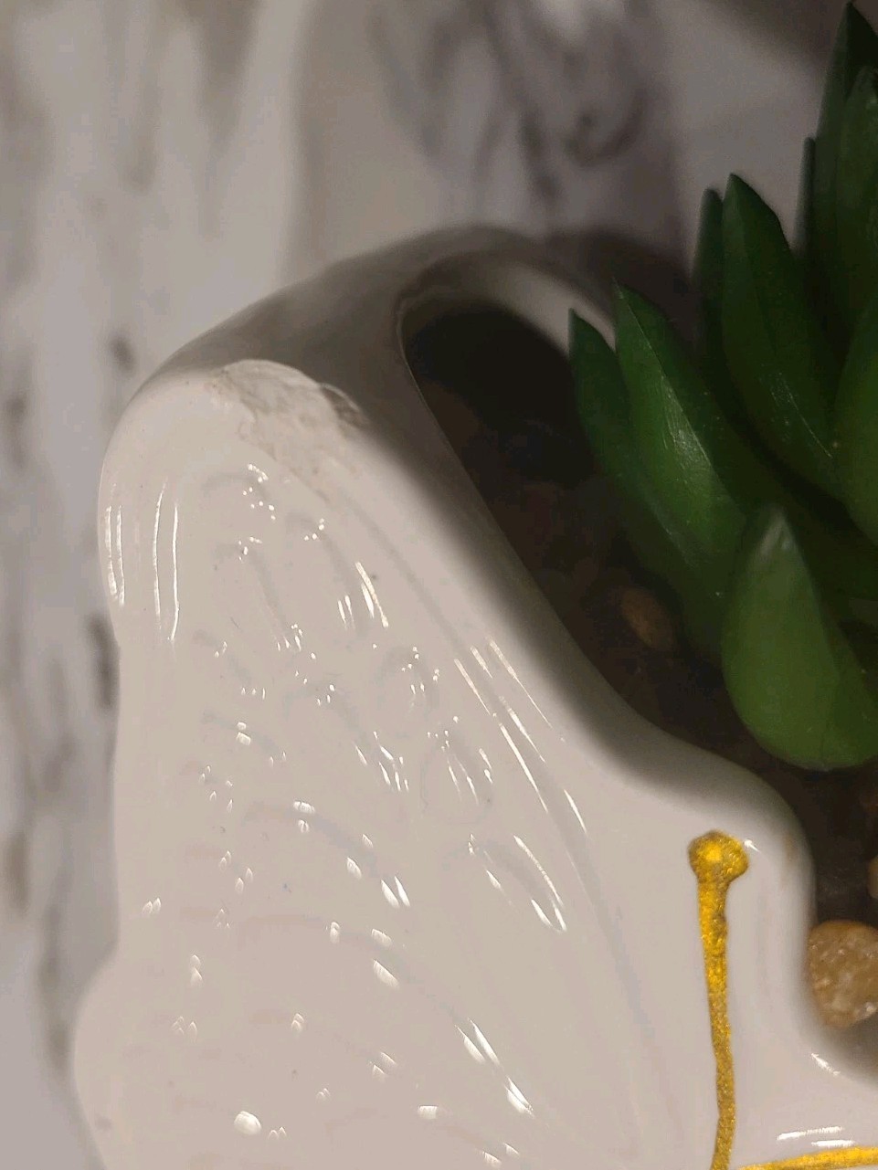 1 Pc Butterfly Planter Faux Succulent Gift (Some Chipping Wear)