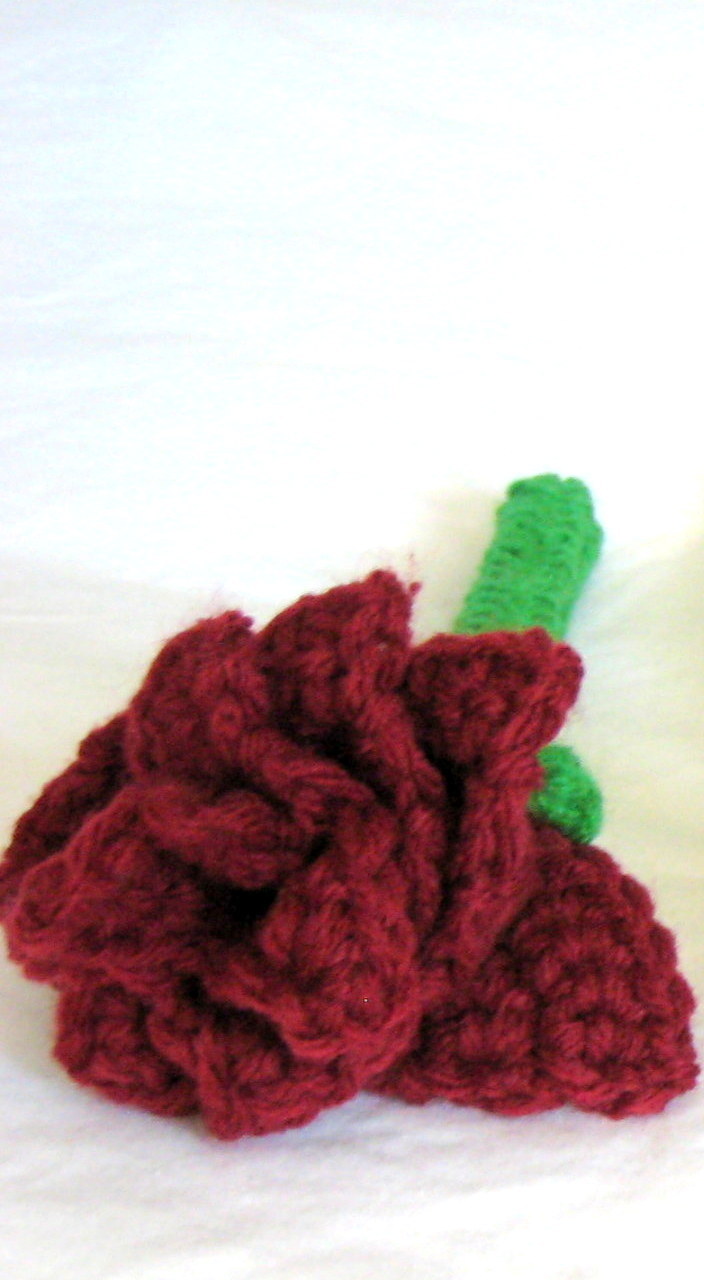 6 HANDMADE Knit CROCHET Long GREEN Stem MAROON ROSE Flower FLORAL Decor BOUQUET!