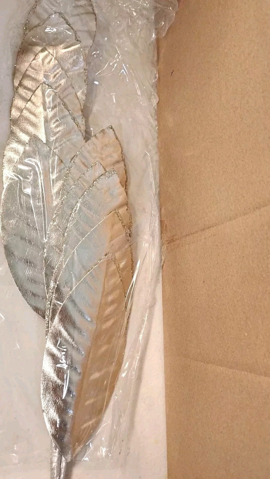Artificial Silver Leaf Magnolia Christmas Wreath Decor Fall Crafting Lot 24 New