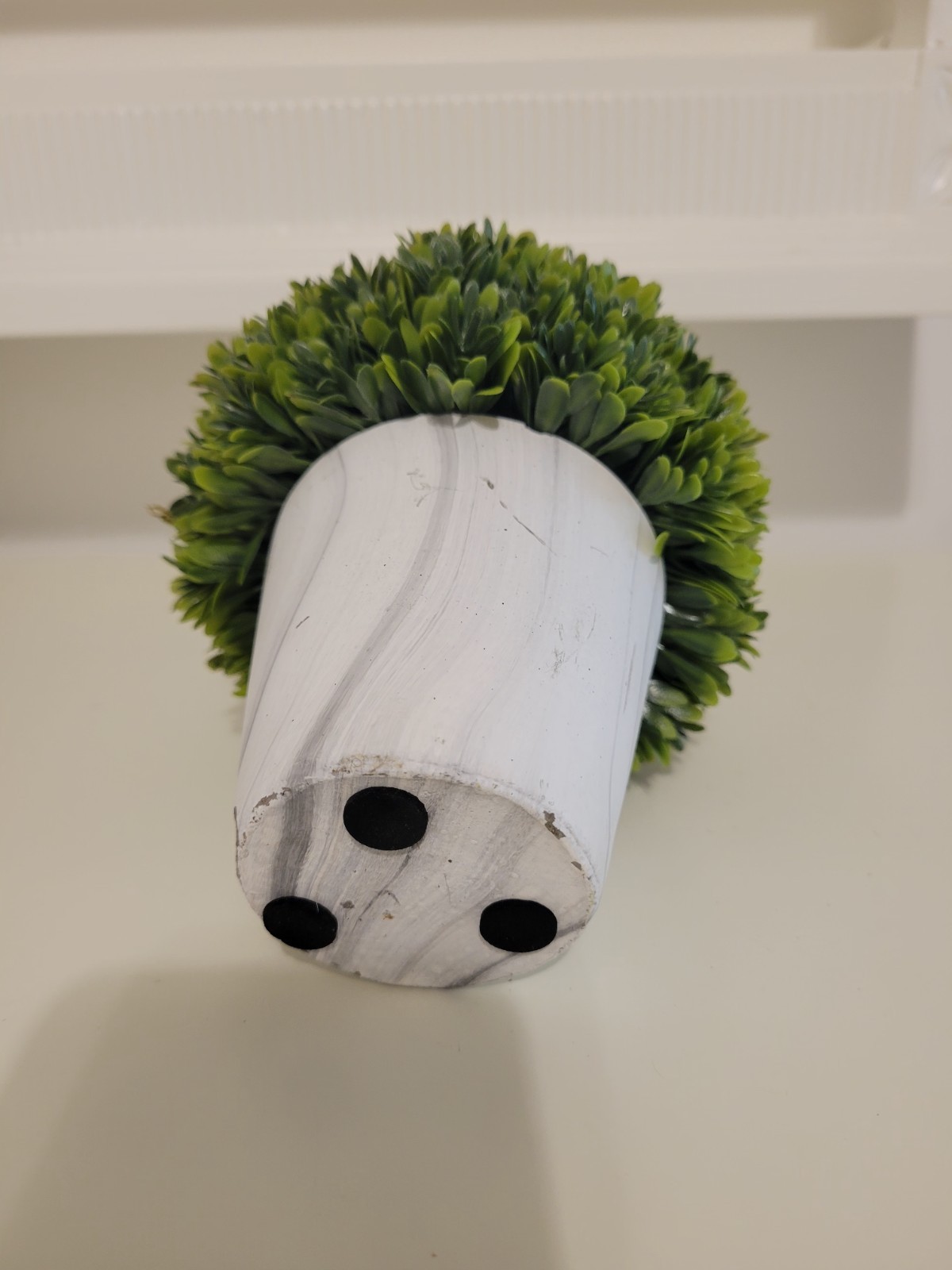 Artificial Boxwood Ball Topiary in White Pot, Plastic, Green/White