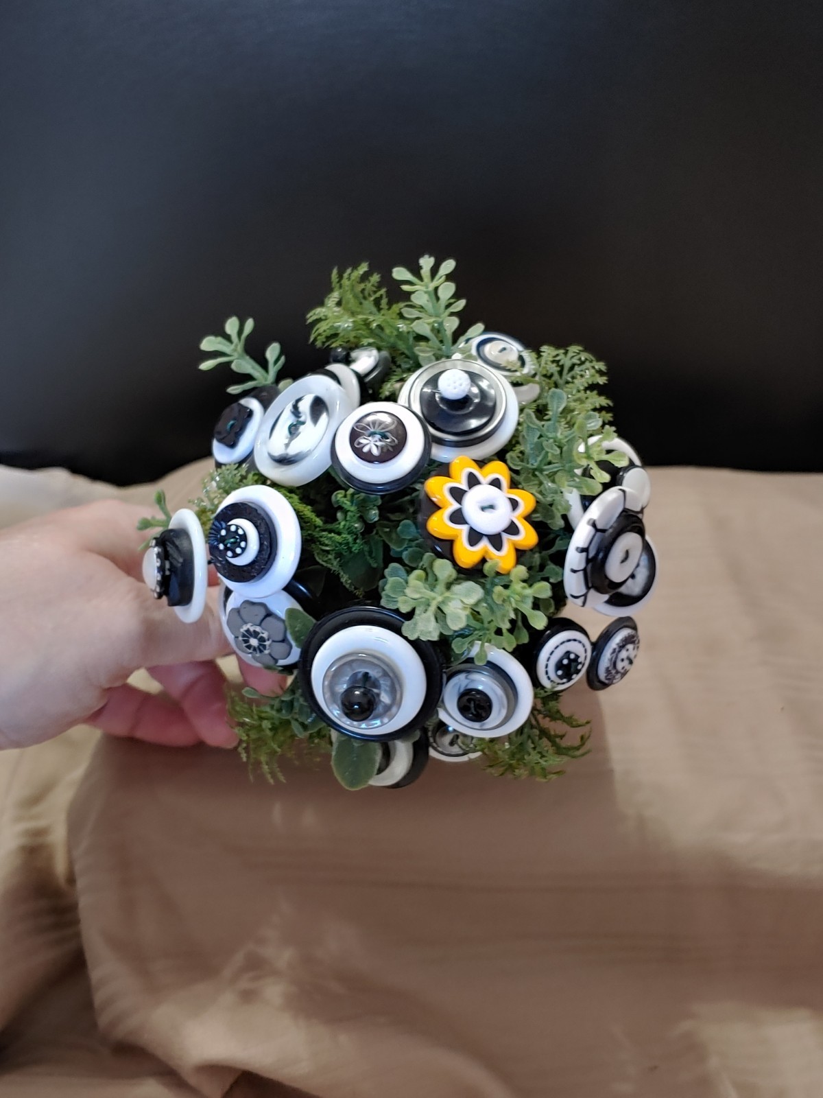 Button Bouquet in black and white floral/fleur di lis pattern mug. pop of yellow