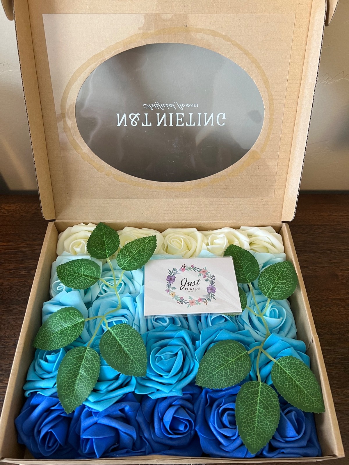 ROSES N&T NIETING Artificial Flowers 25pcs Real Looking BLUE WHTE 25 BUD BOX NWT