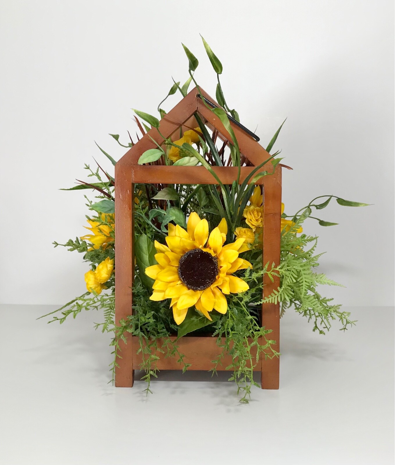 WOODEN FRAME LANTERN DECORATIVE SUNFLOWER FLORAL ARRANGEMENT CENTERPIECE GIFT