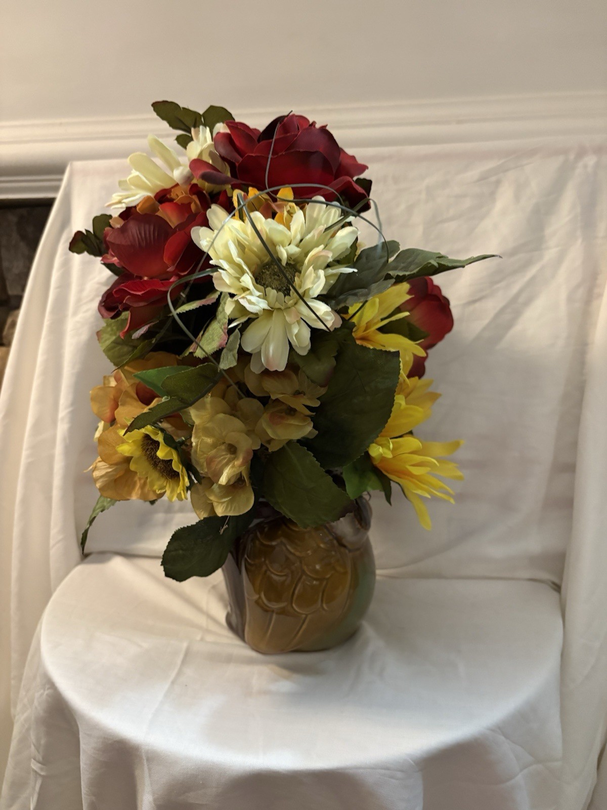 New Ceramic Owl Floral Arrangement 14 X 12” Weighs 2 Lbs SKU WQ6