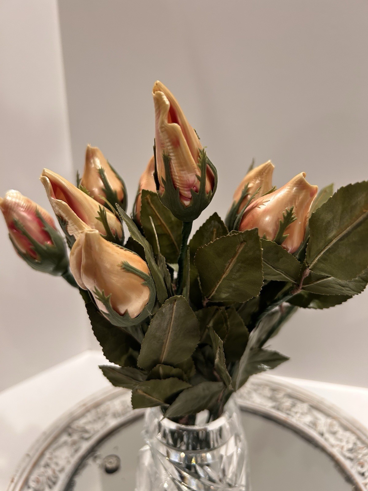 Handmade Hand Painted Long Stem Sea Shell Rose Buds Realistic Bouquet 12
