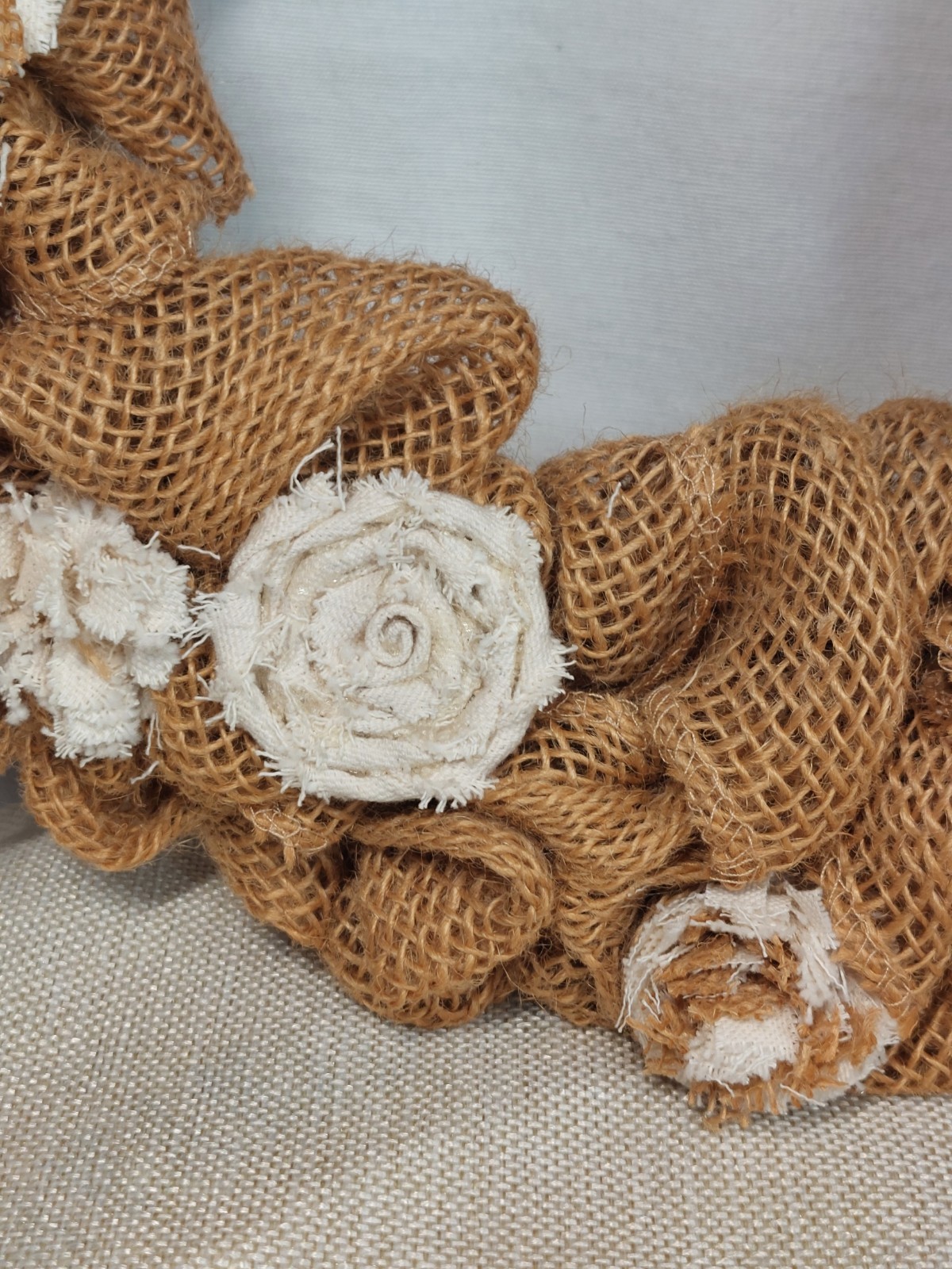 13″ Brown White Rose Flower Farmhouse Burlap Wreath Cottage Core Elegant Rustic