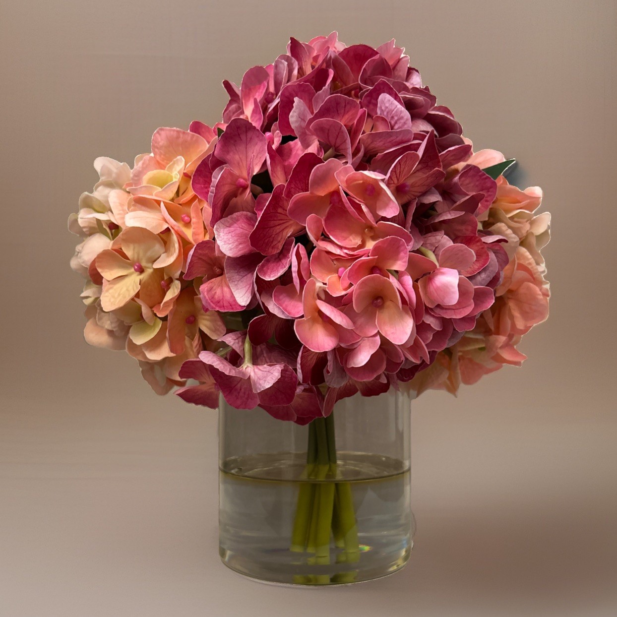12″ Pink Faux Hydrangea Arrangement Clear Vase OB