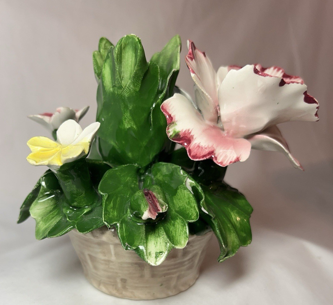 Vtg NUOVA CAPODIMONTE Flower Basket Candle Holder F.lli Savastano – NA Italy