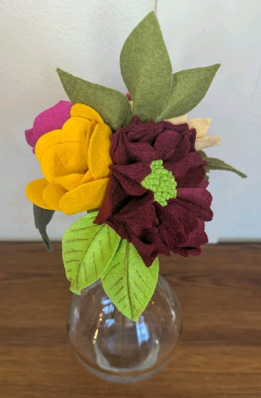 Beautiful Hand Cut Wool Blend Felt Flower Bouquet Gift Wrapped/Great Gift Idea!