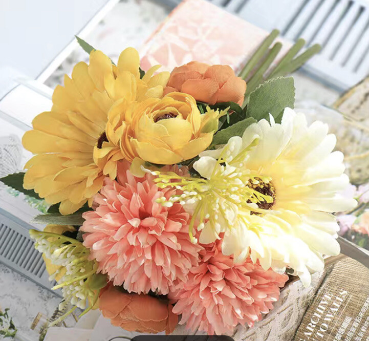 Autumn Fall Décor Flowers Pumpkins. & Garland Floral Arrangement Gift Set