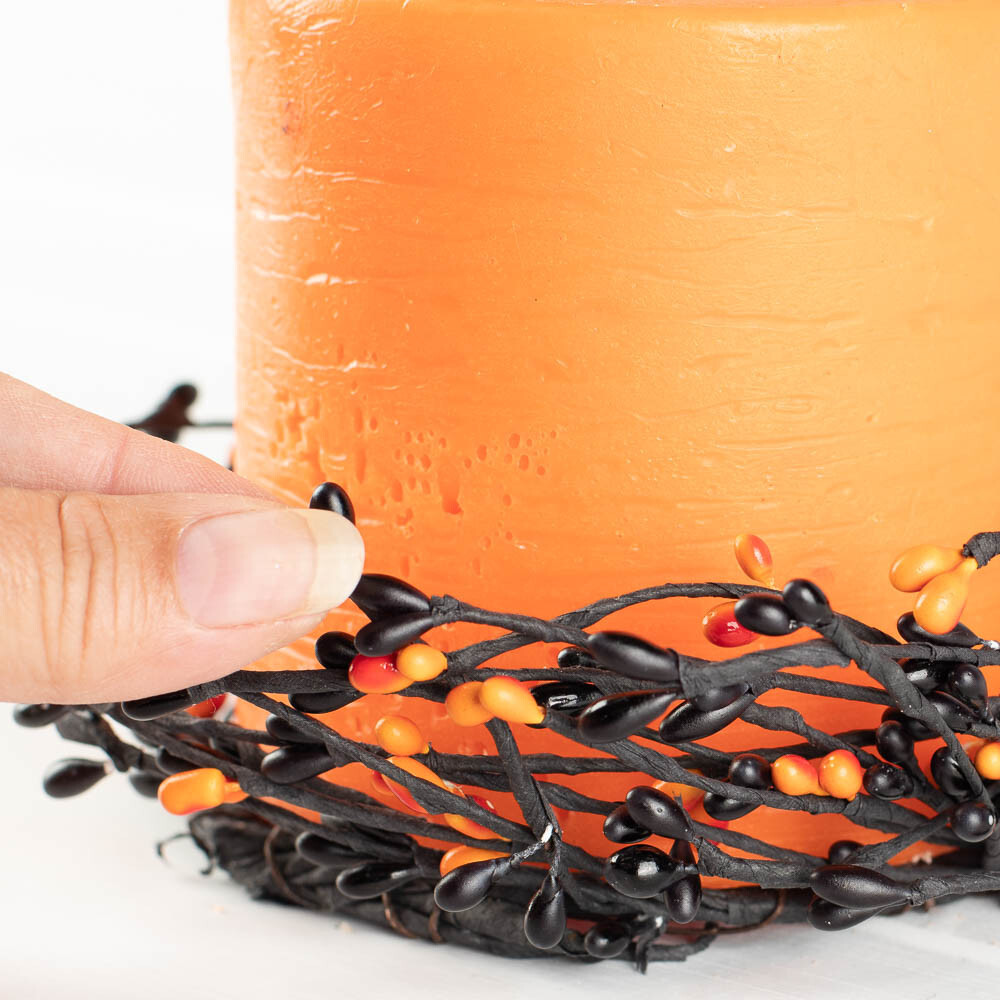 Group of 4 Fall Black and Orange Pip Berry 8-1/2″ Rings