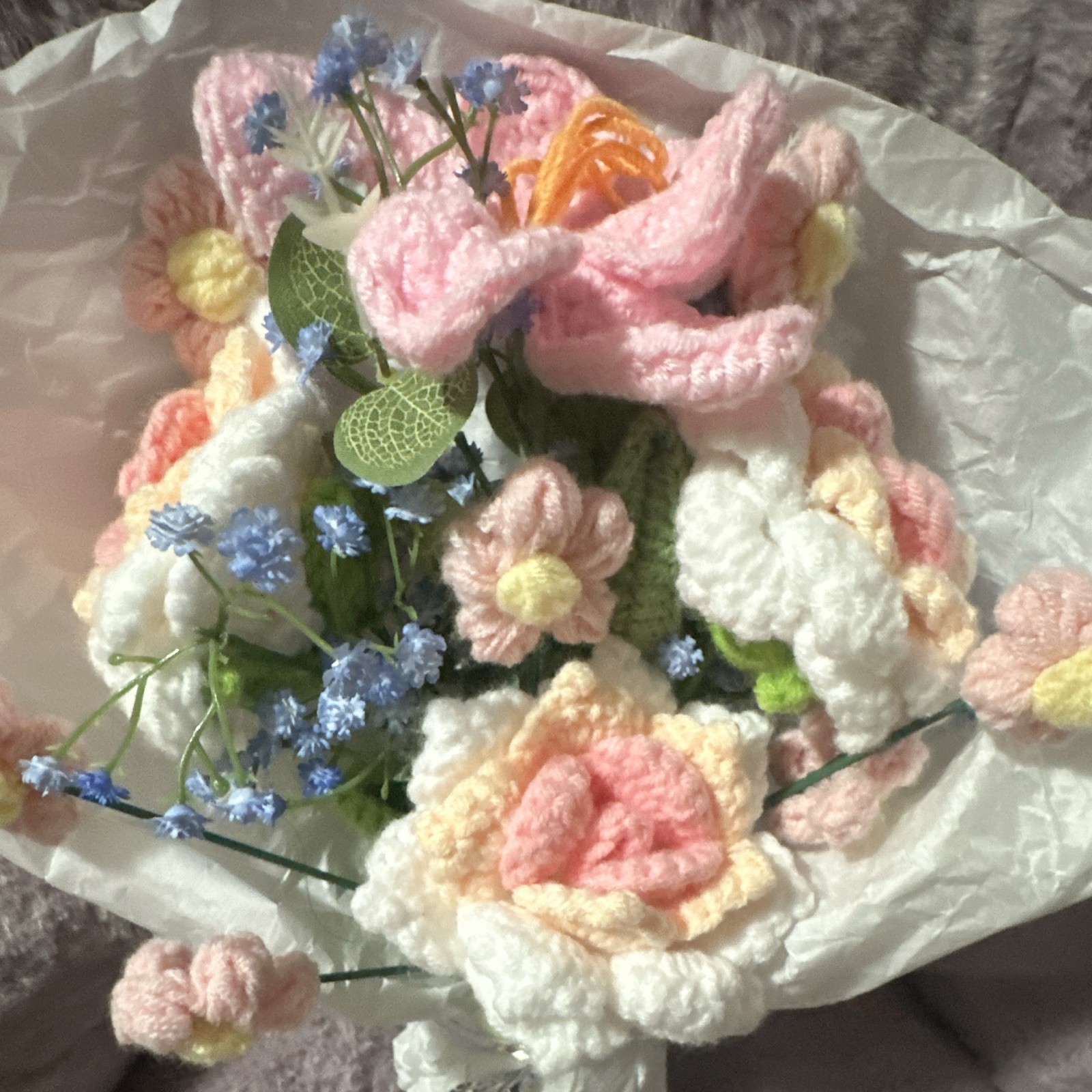 Handmade Crochet Yarn Artificial Mixed Flower Bouquet Pink White Blue Green