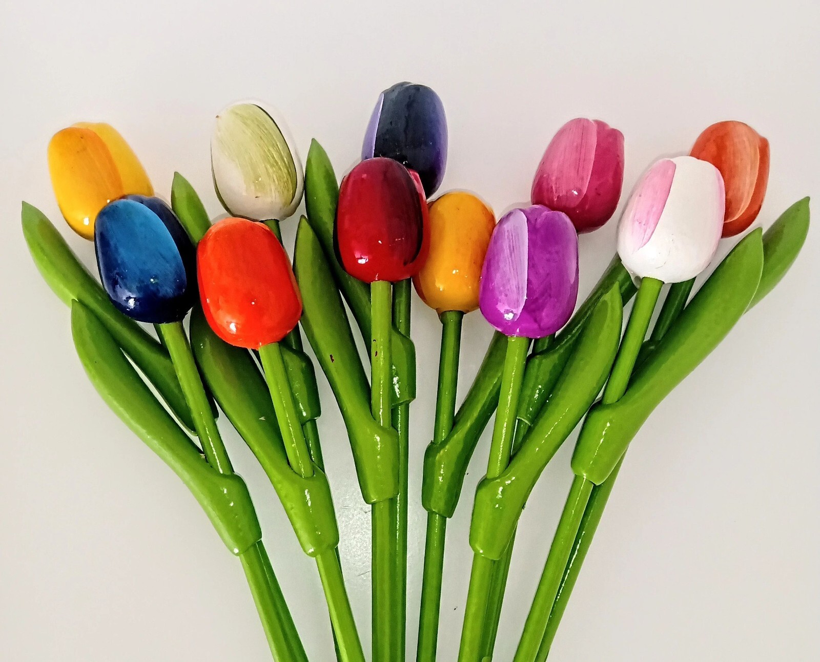 11 Wooden tulips Dutch flower Wood tulip Gift Mother Mom Wife Wedding Birthday