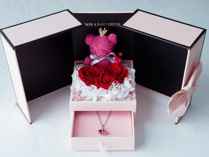 Wholesale Luxury Pink Jewelry Box with Preserved Roses