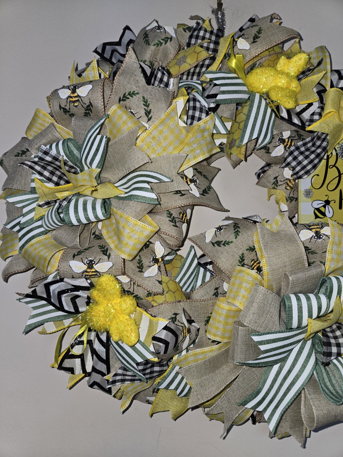 BEE happy WELCOME Spring Summer Fall Front Door Wreath Wall Decor Yellow Green