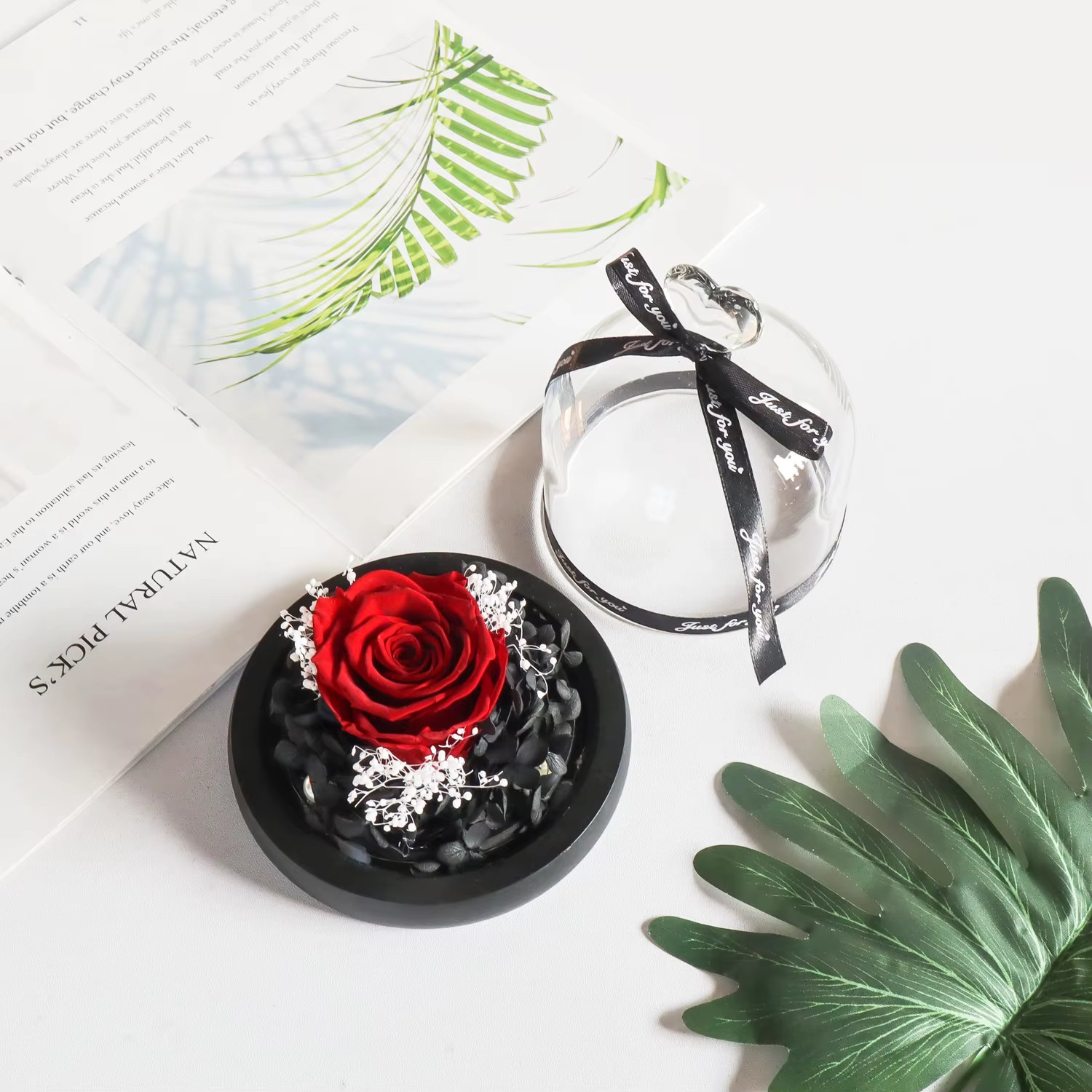 Eternal Rose in Glass Dome with LED Light – Ideal Gift for Women and Moms