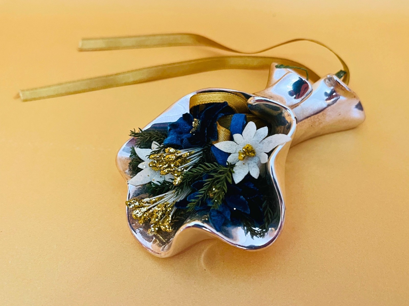 Jewelry Home Deco Vintage Italian ARDÈ Laminato AG Floral Jewel Preserved Flower