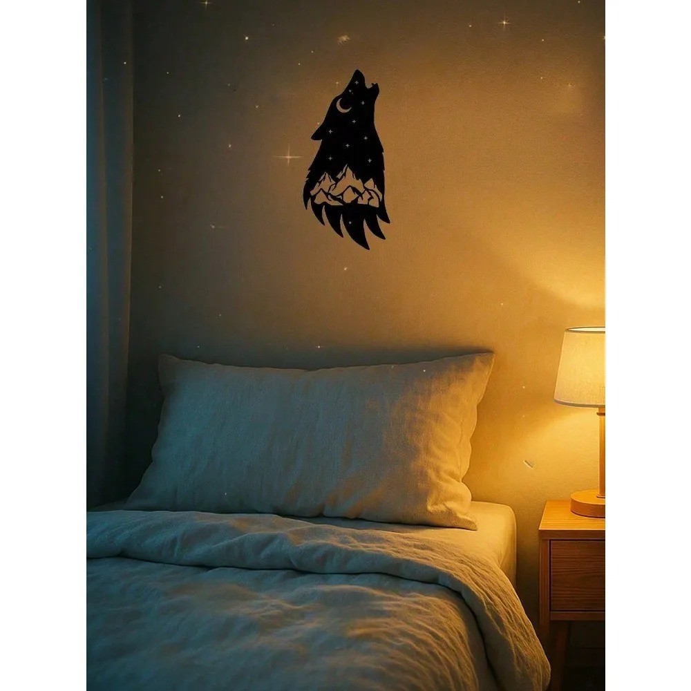 Gothic Howling Wolf Black Metal Wall Art Dark Academia Room Halloween Decor
