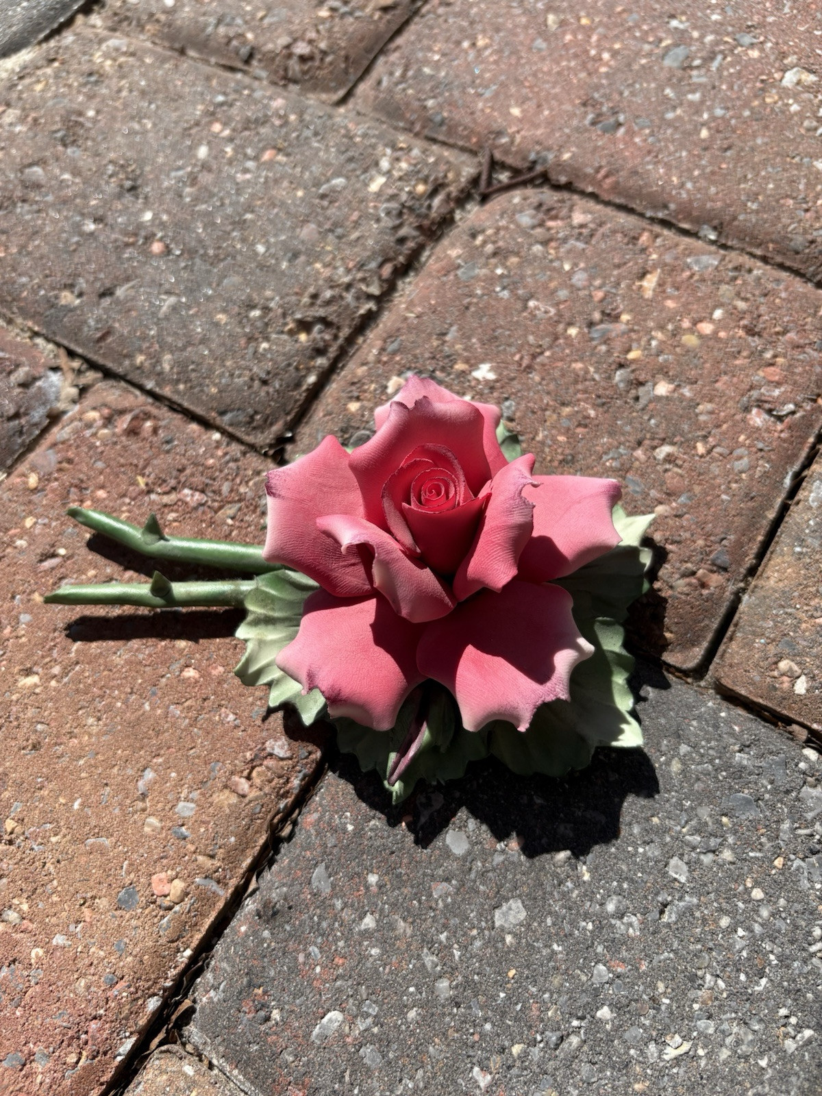 Beautiful Pink Capidomonte Rose Made In Italy