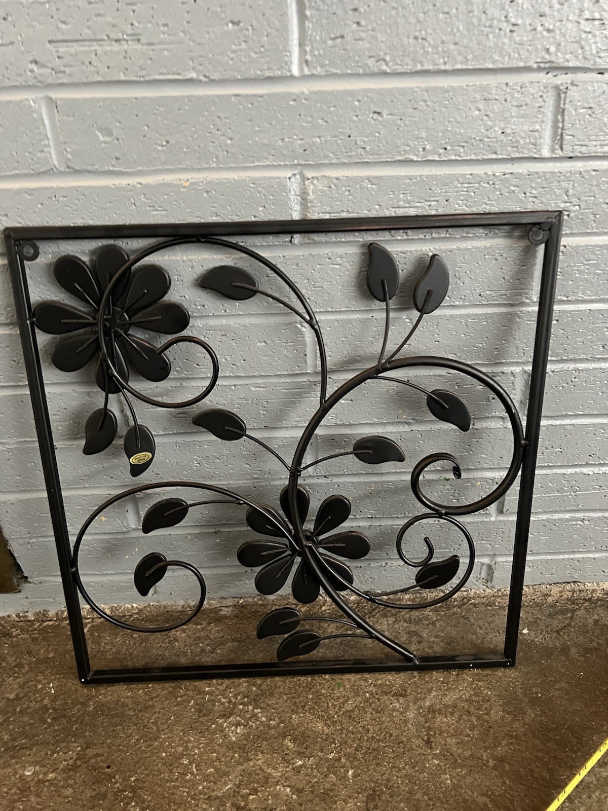 Unique Square Brown Metal Mosaic Style Curled Leaf. Hanging Decor 14 X 14in