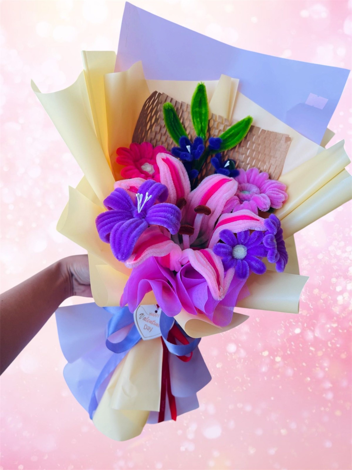 Eloise Set Fuzzy Wire Flower Bouquet, Pipe Cleaner Flower