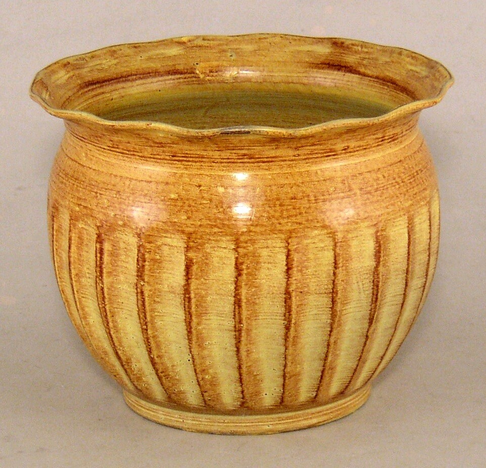 Planter Container Beige Wavy Rim Fluted Surface 5.5″Dia 4.5″High Set of 4