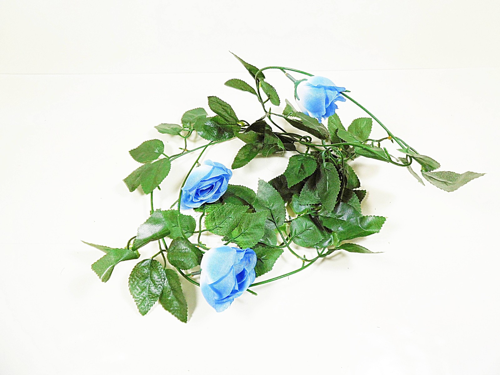 6 Feet Flower Garland Garden Ivy & Roses Assorted Colors Indoor Outdoor Vines
