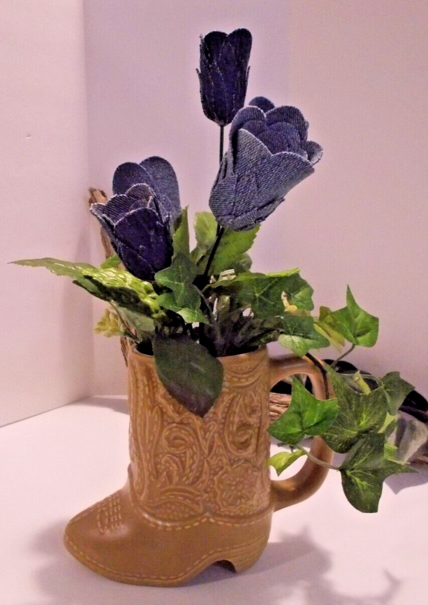 Western Cowboy Boot Cup with Handmade Denim Rose Arrangement – Upcycled Decor