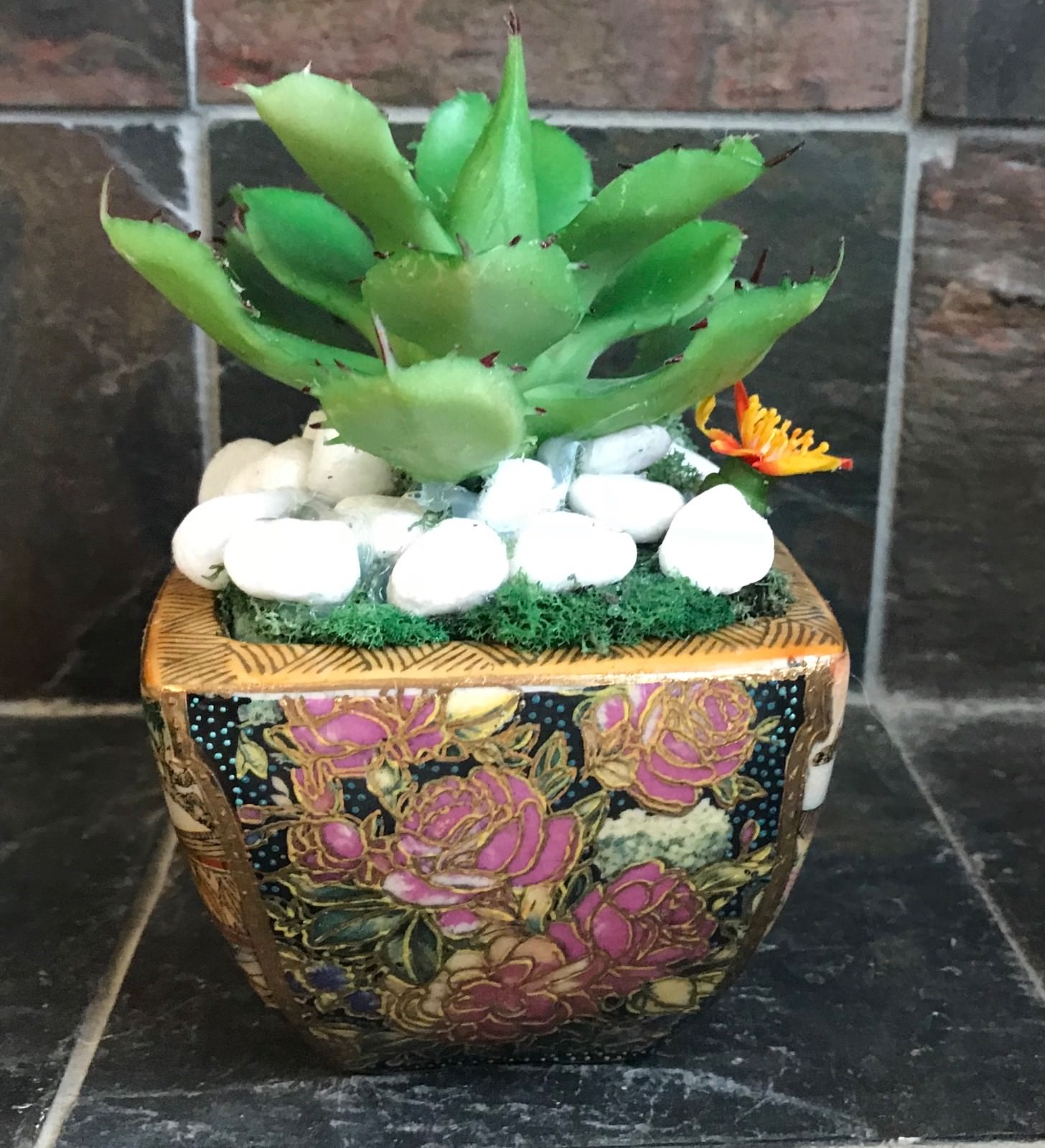 Artificial Green Grass Succulent Planter in a Satsuma Bowl with Geishas