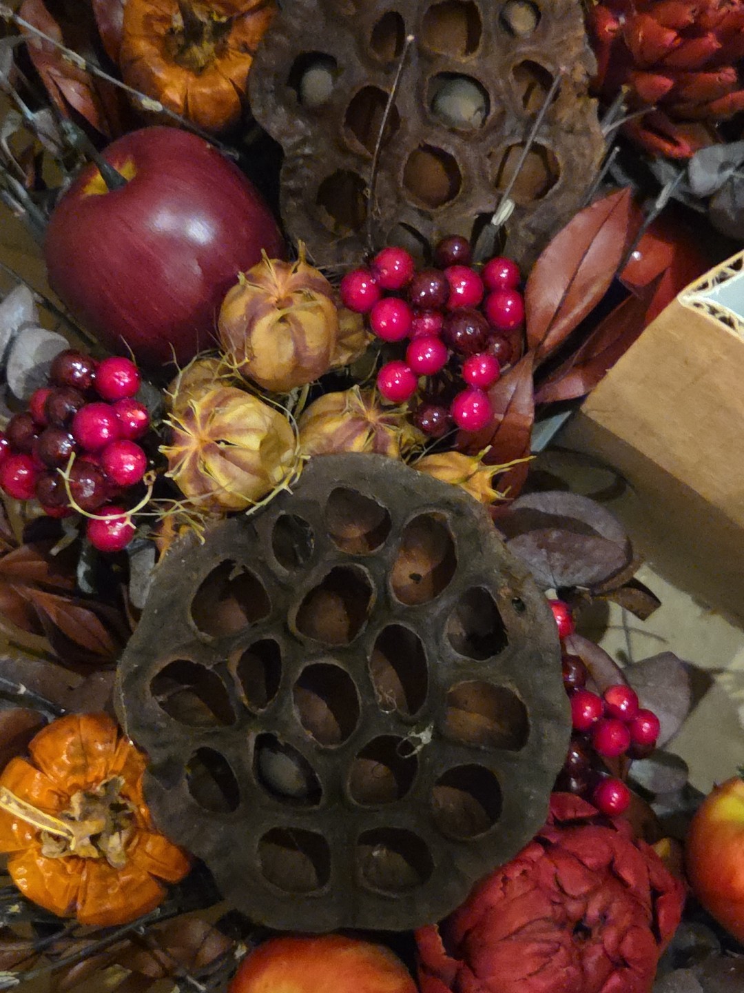 18″ Rustic Pomegranate Apple Eucalyptus Door Wreath Handmade In Mexico