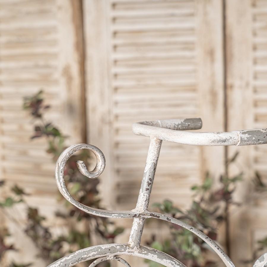 Rustic Bicycle Wall Planter, Metal Wire Hanging Basket, Vintage Flower Pot Decor