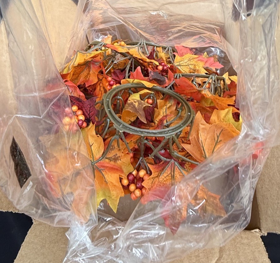 Factory Direct Craft Thanksgiving Fall Set Of 4 Candle Rings Brand New!