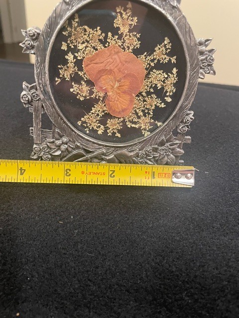 Dried Pressed Flower arrangement in a Beautful Silver Tone Frame Embossed 5X4″