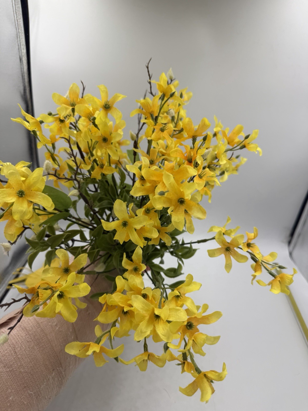 Bees – Flower Floral Arrangement – Spring Summer Decoration – Table Centerpiece