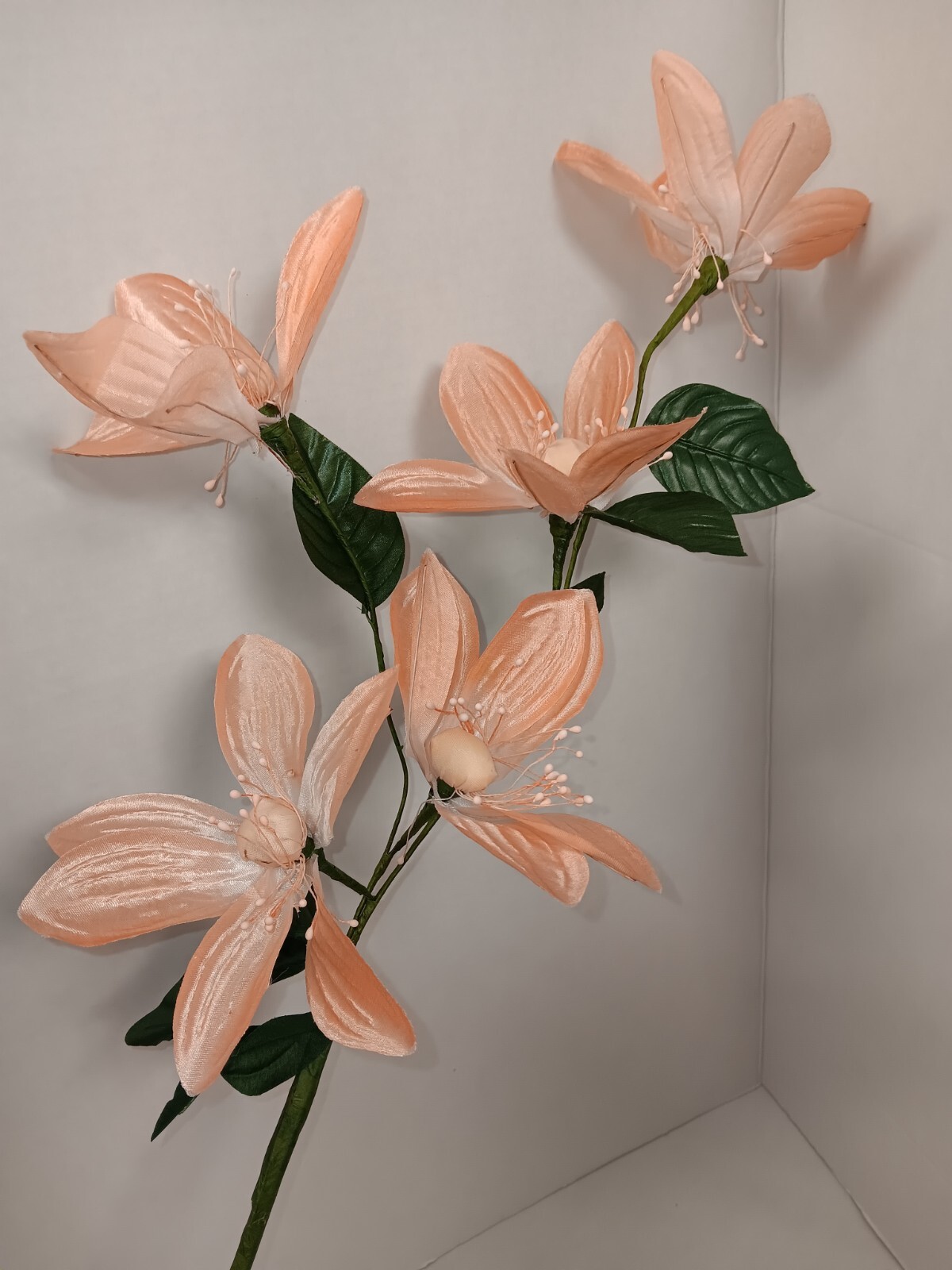 RARE ARTIFICIAL SILK FLOWERS MANY STYLES AND COLORS NEW