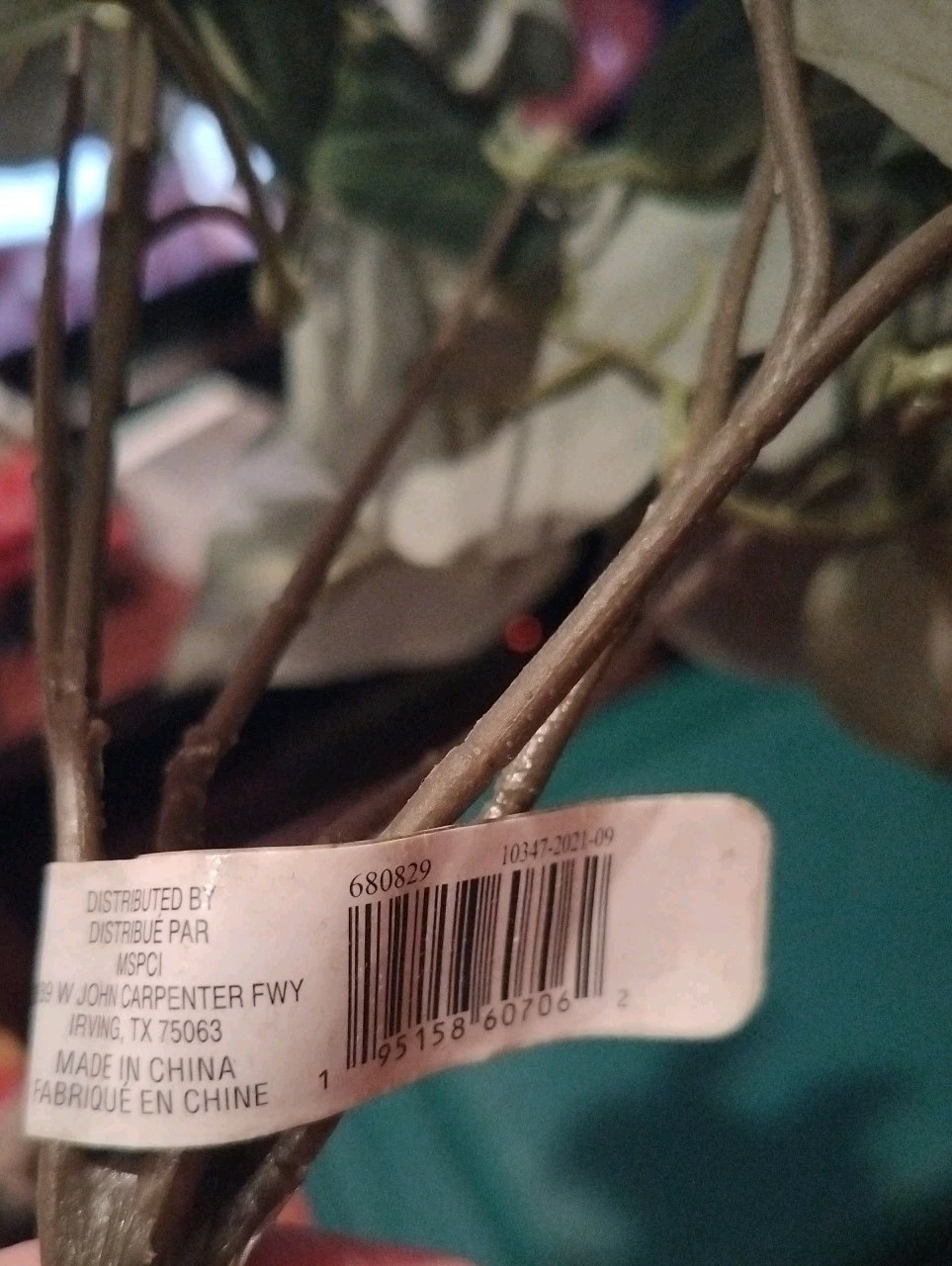Ashland Artificial Golden Pothos plant green/white marbled leaves hanging stems