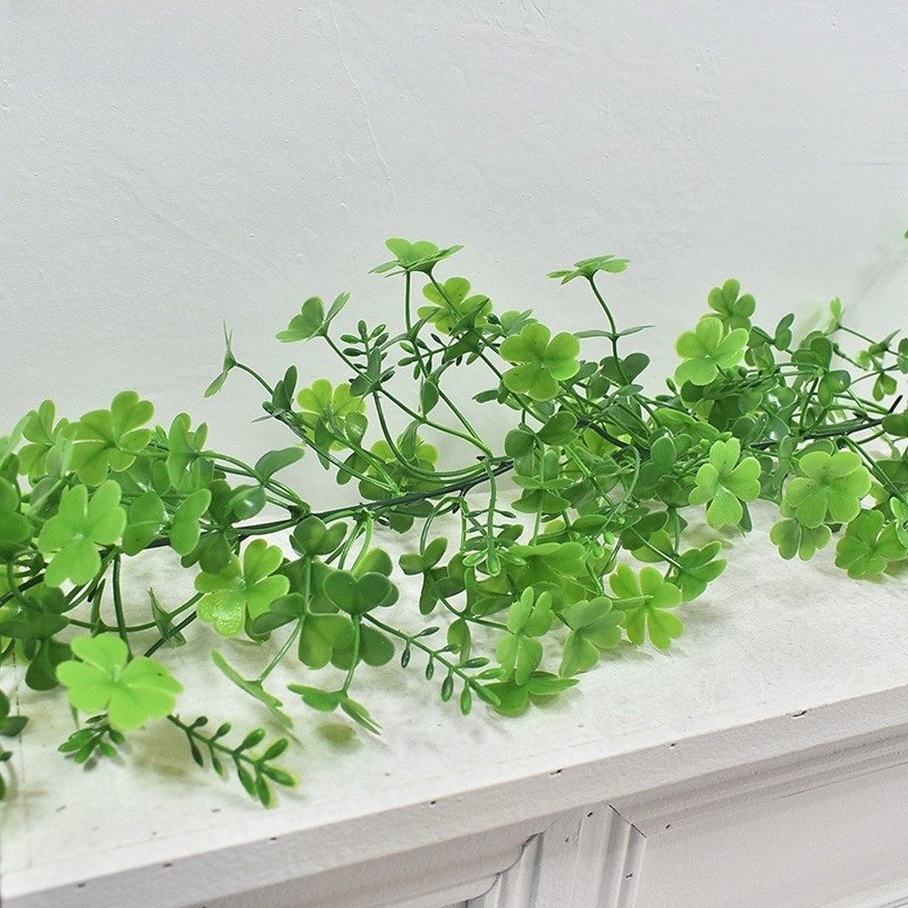 180cm Clover Wreath Green Artificial Rattan Shamrock Decor for Home Event