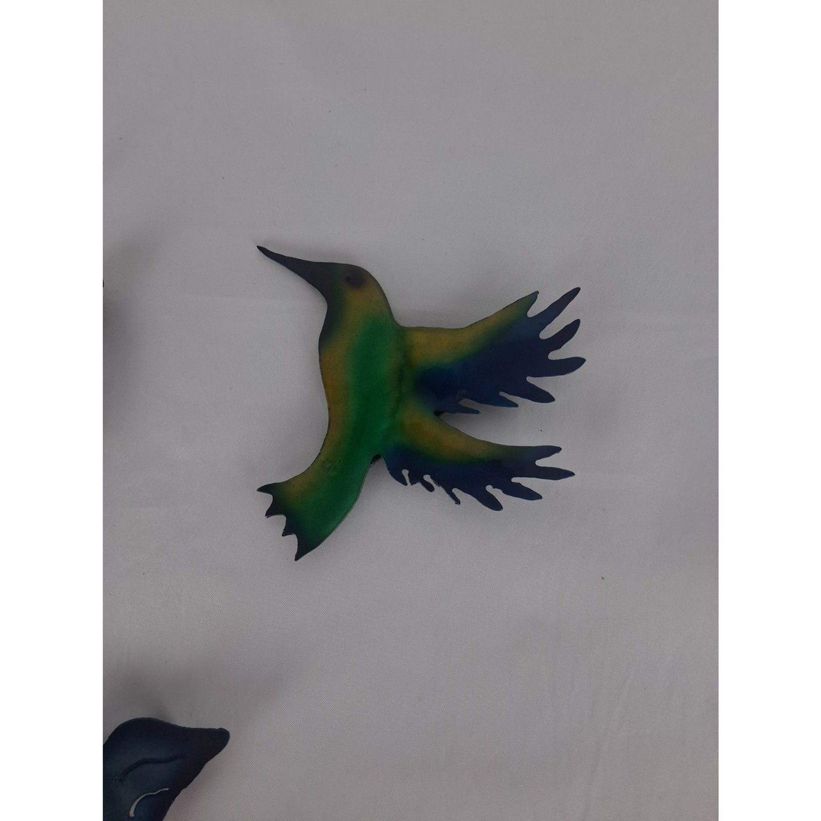5 Colorful Metal Refrigerator Magnets Hummingbirds Butterfly Dolphin Stingray