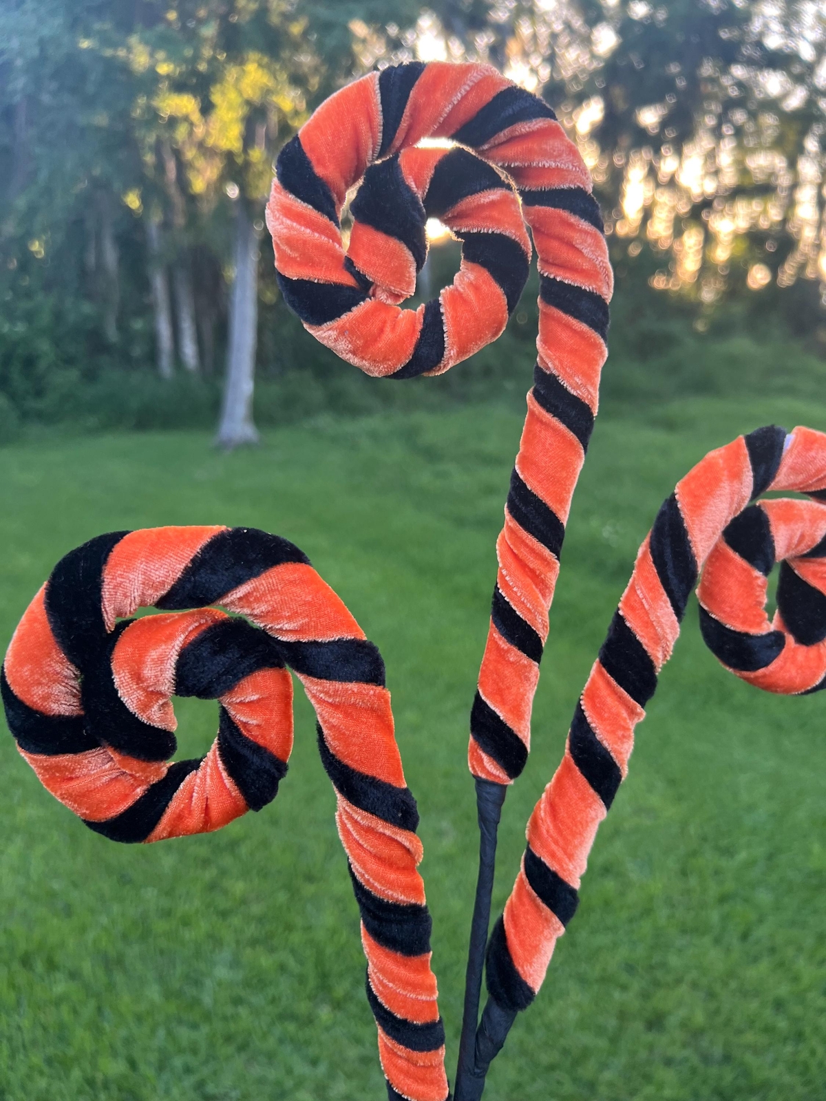 28″ Velvet Whimsy Curl Spray Black and Orange Fall Halloween Trim a Tree DIY