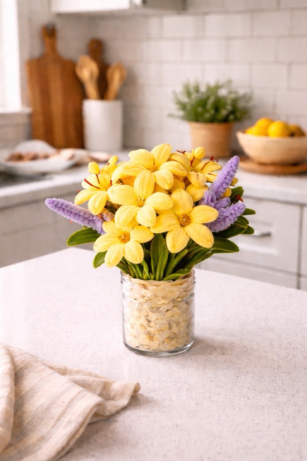 Artificial Daisy Flower Arrangement White Yellow Pink Purple Green in Vase