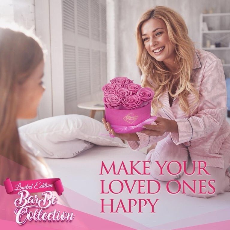 7-Piece Forever Flowers Heart Box – Preserved Roses, Lasts 1 Year, Gift for Mom